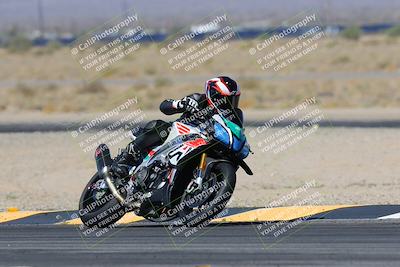 media/Mar-24-2025-Moto Forza (Mon) [[57ce5c5cff]]/3-Beginner Group/Session 2 (Turn 11)/